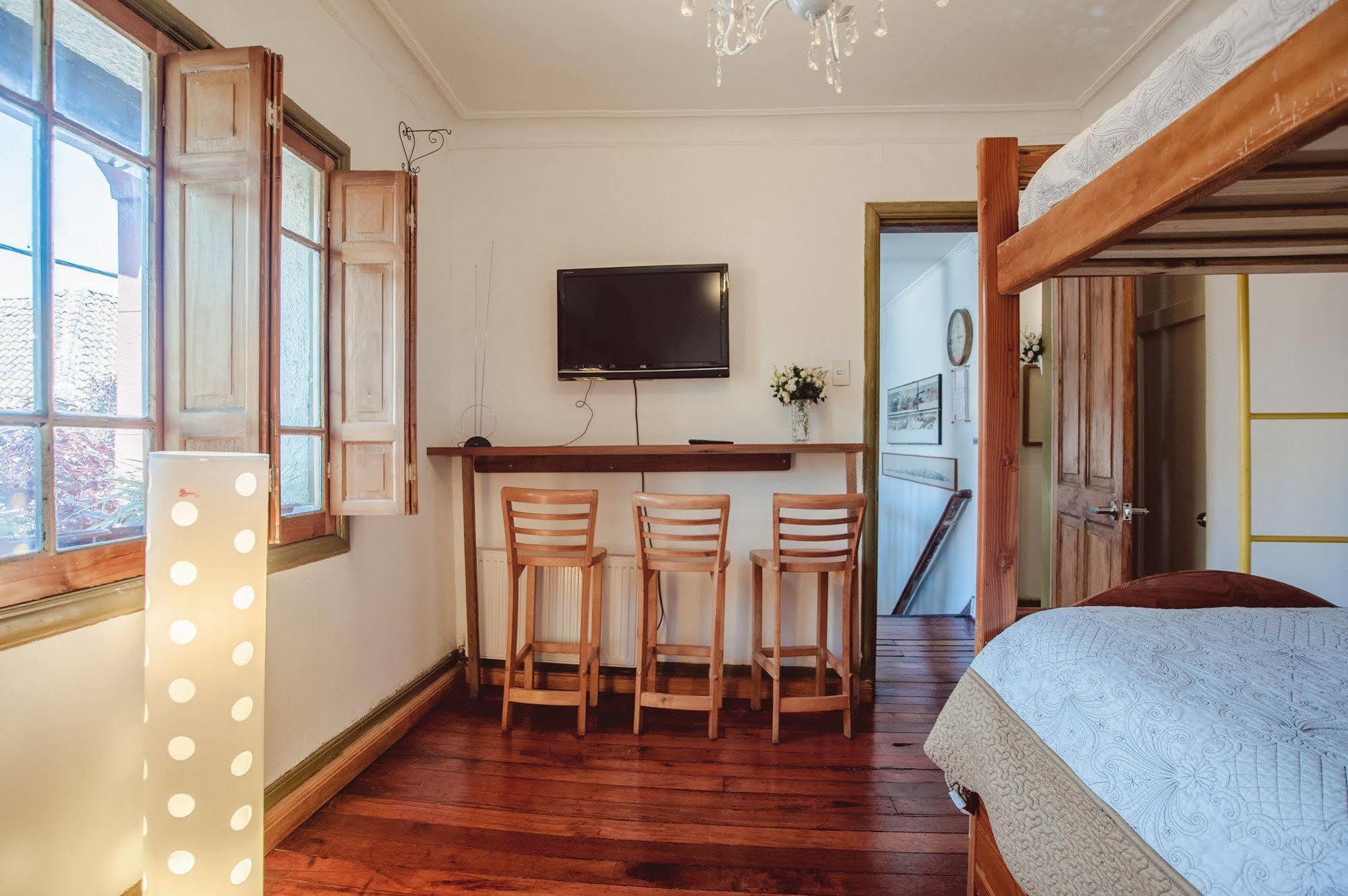 Providencia Bed & Breakfast Сантьяго Экстерьер фото